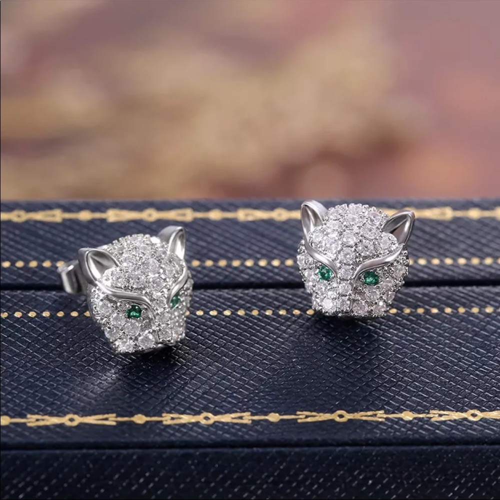 *NEW*925Silver Party Animal Diamond Stud Earrings - Picture 2 of 6